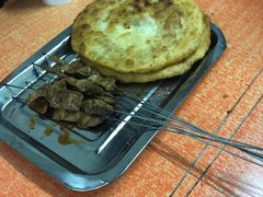 -酒宝荡烧烤(长航局江大路住宅小区店)