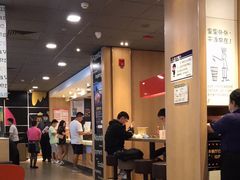 -麦当劳(杭州西湖银泰百货店)