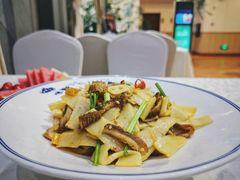 香辣脆笋炒牛肚-雅和生态渔庄·宜城锅巴饭(龙灵山公园店)
