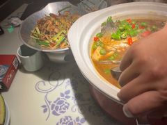 -卢大鲜鱼头捞饭(美利广场店)
