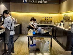 -瑞幸咖啡(新世界中心店)