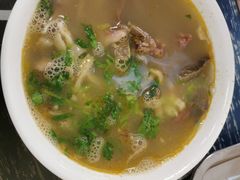-春雨羊汤店(广开四马路总店)