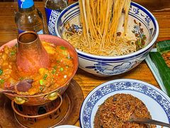 -蜗牛小馆醉乡民谣云南菜(惠新西里店)