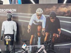 -迪卡侬(顺峰山店)