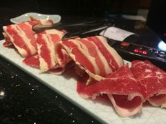 -猪啊牛呀羊啊铜盘烤肉(正大广场店)