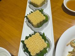 -乐忻皇朝(上海中心大厦店)