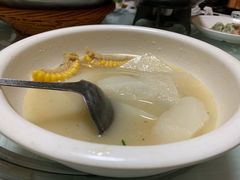 -兔行天下-鸿鹤鲜锅兔(中海国际店)