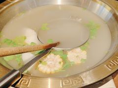 -天成·潮州牛肉脆肉鱼生蚝自助火锅