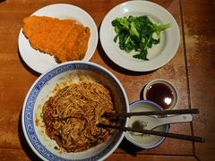 炸猪排-沪西老弄堂面馆(定西路店)