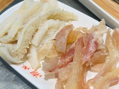 -潮界(LU·ONE凯德晶萃广场店)