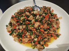 -川流不息·地道川菜·小龙虾(松东路店)