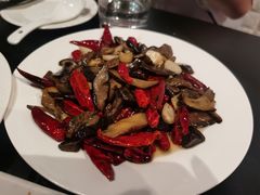 见手青又嫩又鲜-南蛮子(进贤路店)
