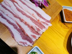 -唯成•韩国炭火烤肉 유성고기