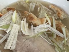 -金卯白肉罩火烧