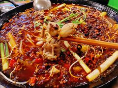 -鸿顺老铁锅美蛙鱼府(解放碑店)