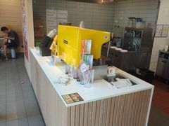 -麦当劳(乳山路店)