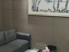 -雅悦齿科(顾村公园店)