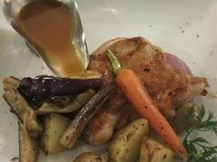 -绿茵阁(体育西分店)