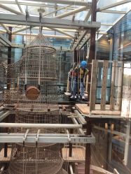 -PIPIKINGDOM皮皮王国欢乐号(欢乐海岸购物中心店)