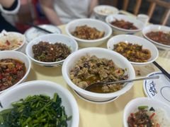 -笨罗卜浏阳菜馆(星沙店)