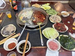 -储奇门鳝鱼火锅(总店)