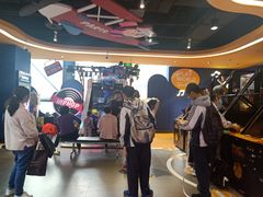 -爱玩嘉年华(龙湖杭州金沙天街店)