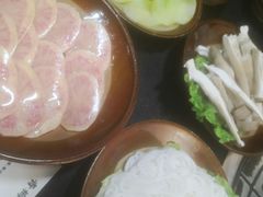 -阿山卓·野生菌火锅·纳西火塘烤肉