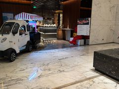-上海宝华万豪酒店