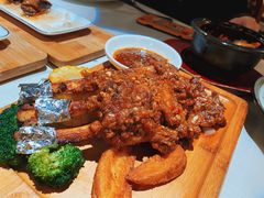 炭烤羔羊排-俄士厨房(时代天街店)