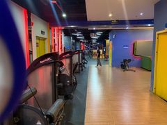 -美航国际健身(蓝光店)