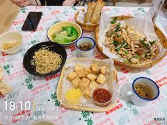 -东排食堂长沙小吃大排档(五一广场店)
