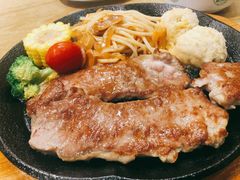 -豪约客牛排(百大奥莱店)