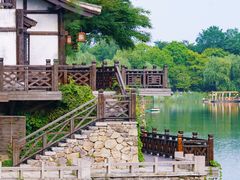 -茅山东方盐湖城景区