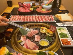 -極屋鮨牛 · 烧肉酒场(时代C馆店)