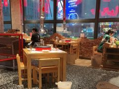 大堂-么肆烤肉·中式自助·烤肉大排档(街道口季佳PAI店)