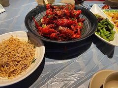 -肥肥虾庄·金牌油焖大虾(杨园滨江时代walk店)