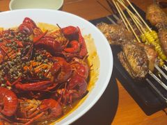 -琥珀老六龙虾(四里河店)