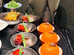 -鲜璟台·地标景观餐厅(上海中心店)