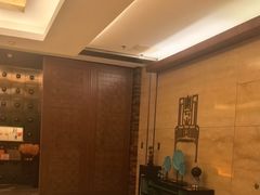 -粤尚腾香居中餐厅(首都机场希尔顿店)