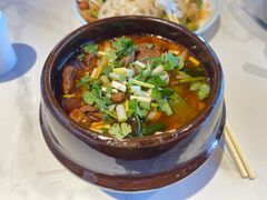 -亚伟瓦罐面美食城(淇县总店)