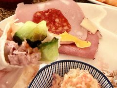 -怡咖啡海鲜自助餐厅(浦东香格里拉店)