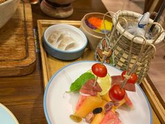 -芸南道·过桥米线(昆明老街旗舰店)