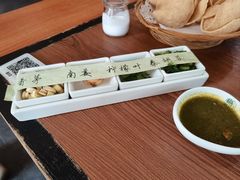 -樾餐厅泰式海鲜火锅(民歌湖店)