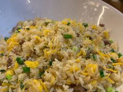 生炒牛肉飯-新伊邑牛扒披萨西餐厅