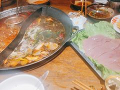 -萍姐火锅·公路夜市(武汉首店)