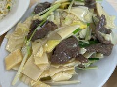 -广客美食坊(丹霞山店)