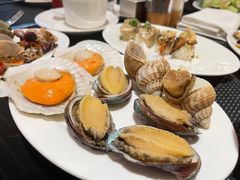-圣丰索菲特·2 On 988 Café 自助餐厅