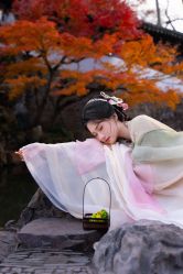 -一揽芳华汉服旗袍体验馆(拙政园店)