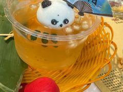 -刘姐啤酒鱼民族演艺餐厅(西街总店)