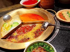-周师兄大刀腰片火锅(洪崖洞旗舰店)